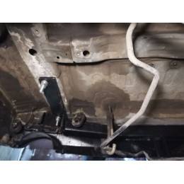 H.H14.A HALTY Фаркоп на Honda Stream 2WD/4WD 2006-2014. Требуется подрезка бампера. Тип шара: A. Нагрузки: 750/75 кг, масса фаркопа 12,9 кг