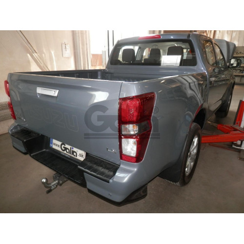 I022C GALIA Полностью оцинкованный фаркоп на Isuzu D-Max 2020-. Тип шара: C (горизонтальный съемный). Установка без снятия и выреза бампера. Нагрузки: 3500/250 кг, масса фаркопа 25,27 кг