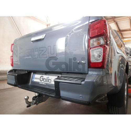 I022C GALIA Полностью оцинкованный фаркоп на Isuzu D-Max 2020-. Тип шара: C (горизонтальный съемный). Установка без снятия и выреза бампера. Нагрузки: 3500/250 кг, масса фаркопа 25,27 кг