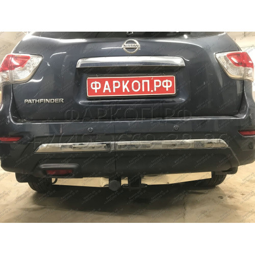 FA 0854-E(N) Бизон Фаркоп с хромированной накладкой на Nissan Pathfinder R52 2014-2021 без подрезки бампера. Тип шара: E (легкосъемный шар под квадрат). Нагрузки: 3200/120 кг. Не комплектуется электрикой