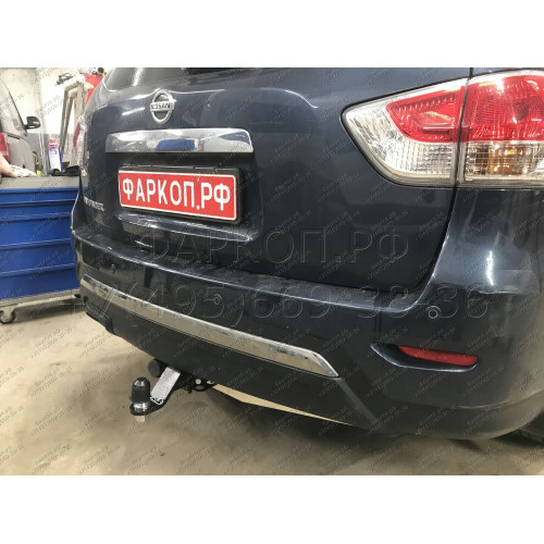 FA 0854-E(N) Бизон Фаркоп с хромированной накладкой на Nissan Pathfinder R52 2014-2021 без подрезки бампера. Тип шара: E (легкосъемный шар под квадрат). Нагрузки: 3200/120 кг. Не комплектуется электрикой