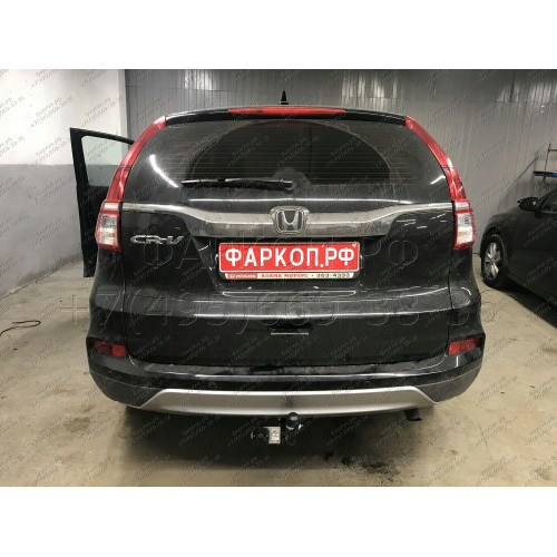 H104-A Лидер-плюс ТСУ для Honda CR-V 2012-2017. Требуется подрезка пластиковой защиты бампера. Нагрузки: 1500/75 кг, масса фаркопа 16,36 кг (без электрики в комплекте)
