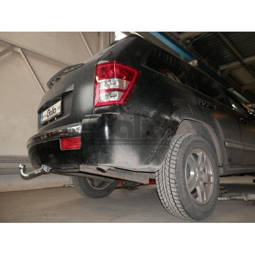 J006C GALIA Полностью оцинкованный фаркоп на Jeep Grand Cherokee WK 2005-2010, Jeep Commander 2006-2010. Подрозетник убирается за бампер. Тип шара: C (горизонтальный съемный). Требуется минимальная подрезка бампера. Нагрузки: 3500/150 кг, масса фаркопа 10