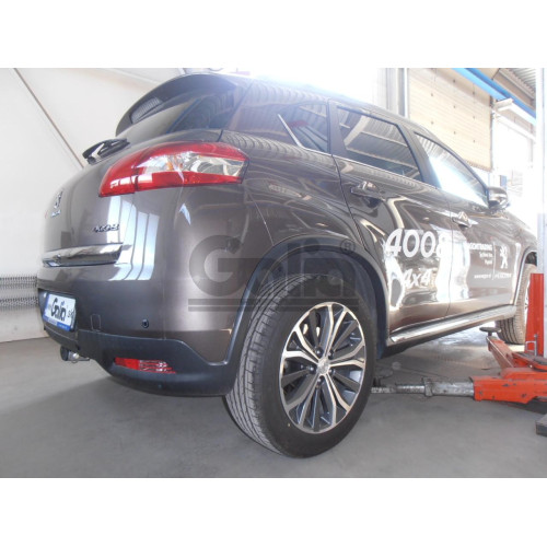 M122C GALIA Полностью оцинкованный фаркоп на Mitsubishi Eclipse Cross 2018-, Mitsubishi ASX 2010-2022 (без подрезки бампера), Citroen C4 Aircross 2012-2016, Peugeot 4008 2012-2016 (с невидимой подрезкой бампера). Тип шара: C (горизонтальный съемный). Нагр