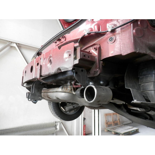 M132C GALIA Полностью оцинкованный фаркоп на Mazda 3 хетчбек 2014-2019. Тип шара: C (горизонтальный съемный). Невидимый вырез бампера. Нагрузки: 1800/90 кг, масса фаркопа 17,17 кг