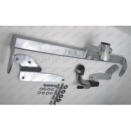 M132C GALIA Полностью оцинкованный фаркоп на Mazda 3 хетчбек 2014-2019. Тип шара: C (горизонтальный съемный). Невидимый вырез бампера. Нагрузки: 1800/90 кг, м