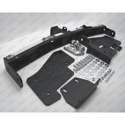 MPJ-99-991124.00 PT GROUP Фаркоп с нержавеющей накладкой на Mitsubishi Pajero III 2000-2008, IV 2008-2020 без подрезки бампера. Тип шара: E (легкосъемный шар под квадрат). Нагрузки: 3500/135 кг, масса фаркопа 25,5 кг (без электрики в комплекте)
