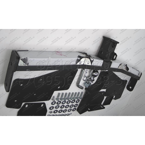 MPJ-99-991124.00 PT GROUP Фаркоп с нержавеющей накладкой на Mitsubishi Pajero III 2000-2008, IV 2008-2020 без подрезки бампера. Тип шара: E (легкосъемный шар под квадрат). Нагрузки: 3500/135 кг, масса фаркопа 25,5 кг (без электрики в комплекте)