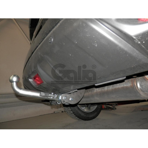 N055A GALIA Полностью оцинкованный фаркоп на Nissan X-Trail T32 2014-2022, Renault Koleos 2016-2020. Тип шара: A. Без выреза бампера. Нагрузки: 2000/100 кг, масса фаркопа 20,72 кг
