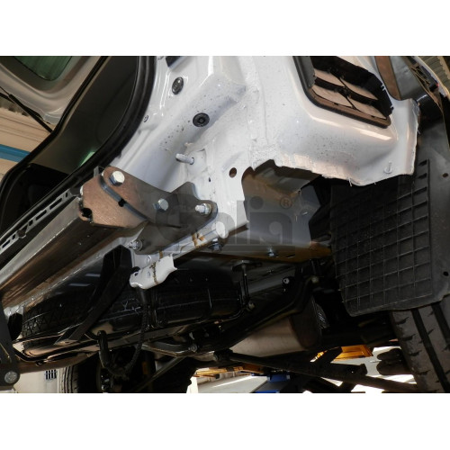 O062A GALIA Полностью оцинкованный фаркоп на Opel Zafira Tourer C 2012-2019. Подрозетник убирается за бампер. Тип шара: A. Невидимый вырез бампера. Нагрузки: 1700/75 кг, масса фаркопа 18,22 кг