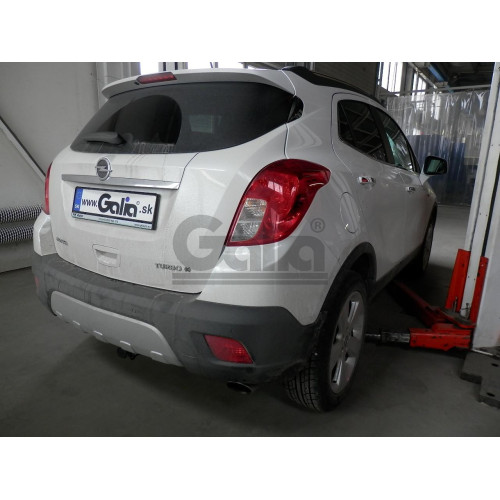 O063A GALIA Полностью оцинкованный фаркоп на Opel Mokka 2012-2019, Chevrolet Tracker 2013-2015. Подрозетник убирается за бампер. Тип шара: A. Невидимый вырез бампера. Нагрузки: 1500/75 кг, масса фаркопа 16,22 кг