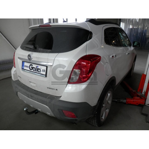 O063A GALIA Полностью оцинкованный фаркоп на Opel Mokka 2012-2019, Chevrolet Tracker 2013-2015. Подрозетник убирается за бампер. Тип шара: A. Невидимый вырез бампера. Нагрузки: 1500/75 кг, масса фаркопа 16,22 кг