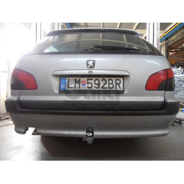 P014C GALIA Полностью оцинкованный фаркоп на Peugeot 406 универсал 1996-2004. Подрозетник убирается за бампер. Тип шара: C (горизонтальный съемный). Подрез