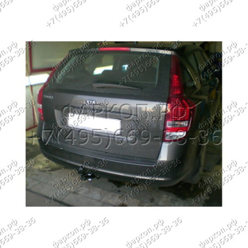 6736-A ORIS Фаркоп на Kia Ceed универсал 2007-2012. Необходима подрезка бампера. Тип шара: A. Нагрузки: 1300/75 кг, масса фаркопа 17 кг (без электрики в комплекте)