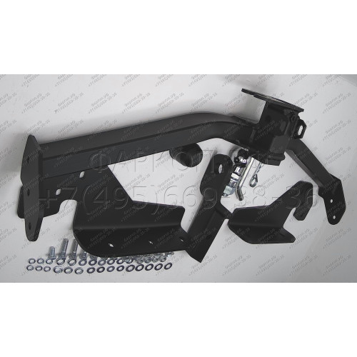 TRV-13-991122.00 PT GROUP Фаркоп на Toyota RAV4 2013-2019. Требуется подрезка бампера. Тип шара: E (легкосъемный шар под квадрат). Нагрузки: 2000/60 кг, масса фаркопа 21 кг (без электрики в комплекте, не комплектуется заглушкой)