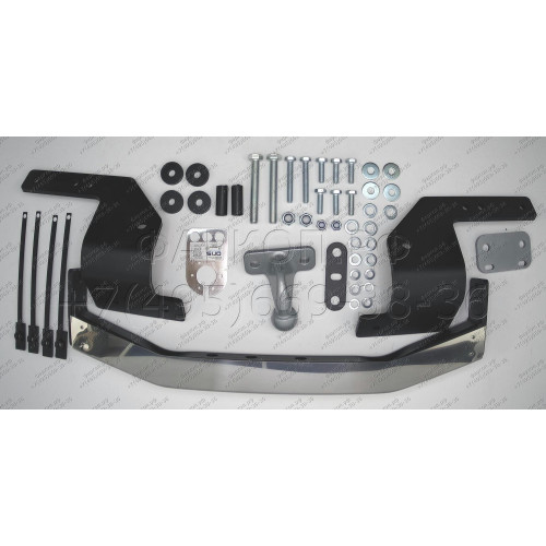 3018-FL ORIS Тюнинговый фаркоп с металлической накладкой на Toyota Land Cruiser 200 2007-2021 (включая Executive, Excalibur, TRD), Lexus LX 2007-2021. Без выреза в бампере. Тип шара: F. Нагрузки: 2500/120 кг, масса фаркопа 25 кг (без электрики в комплекте