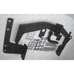 3032-A ORIS Фаркоп на Toyota Land Cruiser 100 VX 1998-2007, Lexus LX470 2003-2007 без выреза в бампере. Тип шара: A. Нагрузки: 1500/100 кг, масса фаркопа 20 кг (без электрики в комп