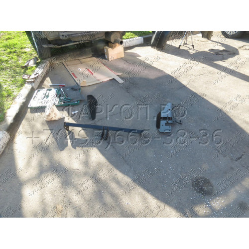 HN 04 AVTOS Фаркоп на Honda CR-V 2007-2012. Необходима подрезка бампера. Тип шара: A. Нагрузки: 1500/75 кг, масса фаркопа 21 кг (без электрики в комплекте)