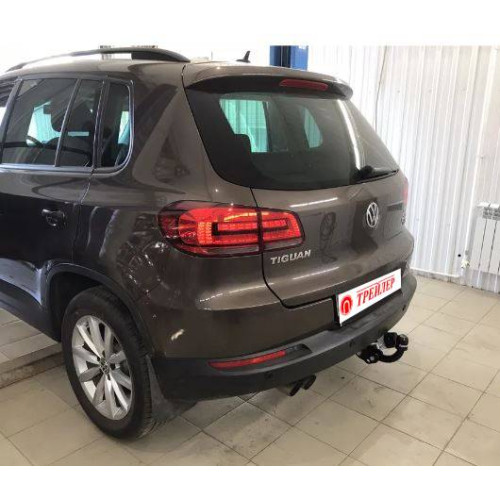 9151 Трейлер Фаркоп для Volkswagen Tiguan 2007-2016, Tiguan 2 2016-2024, Skoda Kodiaq 2017-2023, Skoda Karoq 2020-. Требуется подрезка бампера. Тип шара: A. Нагрузки: 1100/50 кг, масса фаркопа 14,7 кг (без электрики в комплекте)