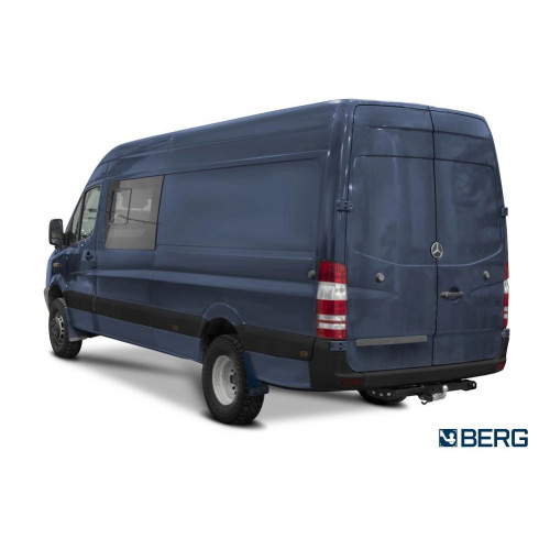 F.3911.001 BERG Фаркоп на Mercedes Sprinter 2006-2019, 2019-, Volkswagen Crafter 2006-2016 (без подножки, кроме L2 2-колеса) без снятия и подрезки бампера. Тип шара: F. Нагрузки: 3000/100 кг, масса фаркопа 27,4 кг (без электрики в комплекте)