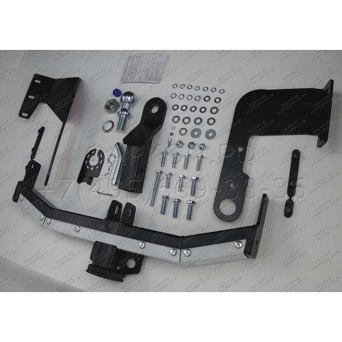 FA 0240-E(N) Бизон Фаркоп с хромированной накладкой на Haval H6 2014-2020, Haval M6 2023- без подрезки бампера. Тип шара: E (легкосъемный шар под квадрат). Нагрузки: 2500/120 кг. Не комплектуется электрикой