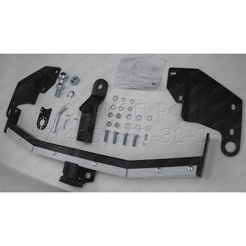 FA 0978-E(N) Бизон Фаркоп с хромированной накладкой на Mitsubishi Pajero IV 2007-2020, Mitsubishi Pajero III 2000-2007 без подрезки бампера. Тип шара: E (легкосъемный шар под квадрат). Нагрузки: 3500/120 кг. Не комплектуется электрикой