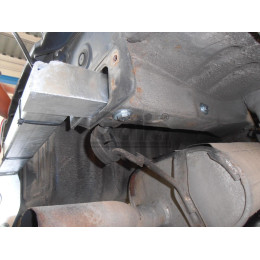 H010C GALIA Полностью оцинкованный фаркоп на Honda Civic хетчбек 5 дверей 1995-2000. Тип шара: C (горизонтальный съемный). Необходим вырез бампера. Нагрузки