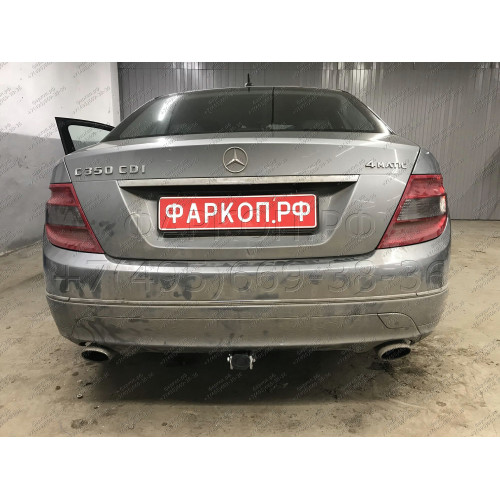 M125C GALIA Полностью оцинкованный фаркоп на Mercedes C-Class w204 седан 2007-2014 / s204 универсал 2007-2014, не подходит для AMG, не подходит на широкий бампер. Подрозетник убирается за бампер. Тип шара: C (горизонтальный съемный). Без выреза бампера. Н