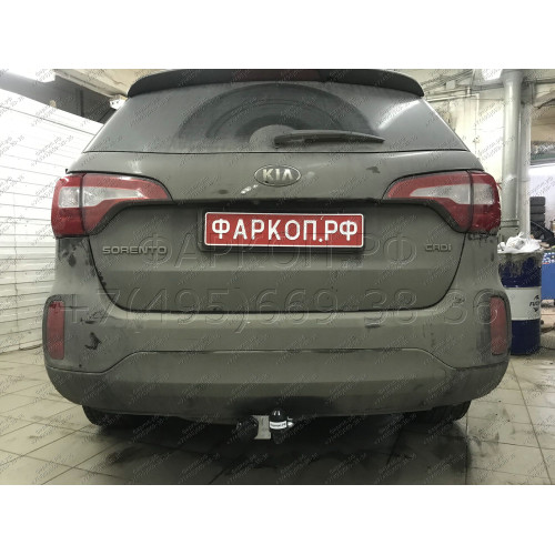 KI 24 AVTOS Фаркоп на Hyundai Santa Fe 2012-2018, Kia Sorento 2012-2015. Необходима подрезка бампера. Тип шара: A. Нагрузки: 2000/100 кг, масса фаркопа 18 кг (без электрики в комплекте)