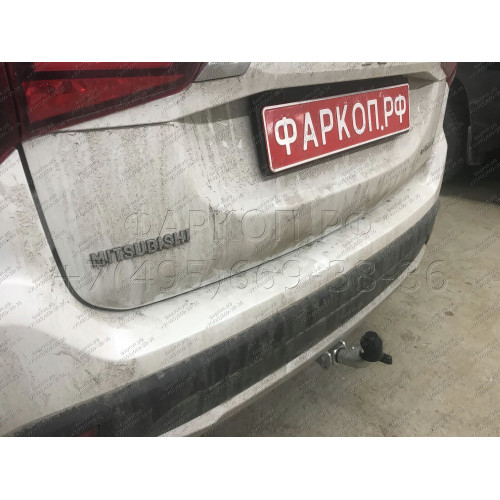 M126C GALIA Полностью оцинкованный фаркоп на Mitsubishi Outlander 2012-2019, 2019-2022. Подрозетник убирается за бампер. Тип шара: C (горизонтальный съемный). Подрезка бампера. Нагрузки: 2000/100 кг, масса фаркопа 22,77 кг