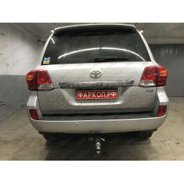 TLC-16-991122.00 PT GROUP Фаркоп на Toyota Land Cruiser 200 Executive/Excalibur 2016-2018 без подрезки бампера. Тип шара: E (легкосъемный шар под квадрат). Нагрузки: 3500/140 кг, масс