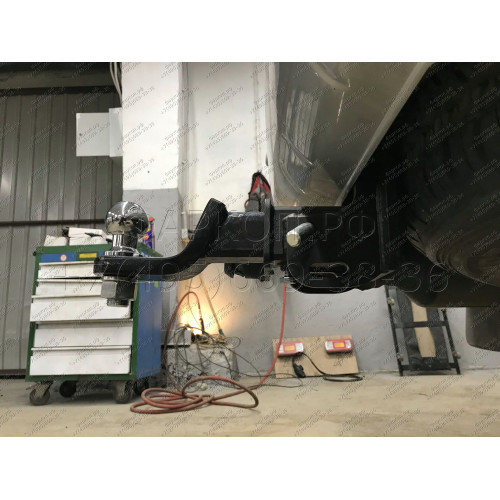 TLC-16-991122.00 PT GROUP Фаркоп на Toyota Land Cruiser 200 Executive/Excalibur 2016-2018 без подрезки бампера. Тип шара: E (легкосъемный шар под квадрат). Нагрузки: 3500/140 кг, масса фаркопа 12,1 кг (без электрики в комплекте, не комплектуется заглушкой