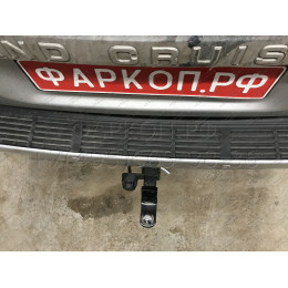 TLC-16-991122.00 PT GROUP Фаркоп на Toyota Land Cruiser 200 Executive/Excalibur 2016-2018 без подрезки бампера. Тип шара: E (легкосъемный шар под квадрат). Нагрузки: 3500/140 кг, масс