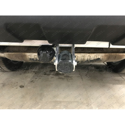 R050C GALIA Полностью оцинкованный фаркоп на Land Rover Range Rover III 2002-2013. Тип шара: C (горизонтальный съемный). Без выреза бампера. Нагрузки: 3500/150 кг, масса фаркопа 26,85 кг