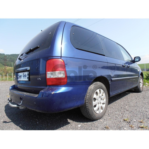 K018C GALIA Полностью оцинкованный фаркоп на Kia Carnival 1999-2006. Тип шара: C (горизонтальный съемный). Невидимый вырез бампера. Нагрузки: 2000/80 кг, масса фаркопа 19,87 кг