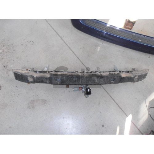 K018C GALIA Полностью оцинкованный фаркоп на Kia Carnival 1999-2006. Тип шара: C (горизонтальный съемный). Невидимый вырез бампера. Нагрузки: 2000/80 кг, масса фаркопа 19,87 кг