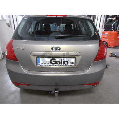 K029A GALIA Полностью оцинкованный фаркоп на Hyundai i30 хетчбек FD 2007-2010, Kia Ceed хетчбек 2006-2012, в т.ч. Kia Pro-Ceed. Тип шара: A. Невидимый вырез бампера. Нагрузки: 1500/75 кг, масса фаркопа 15,52 кг