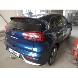 K040C GALIA Полностью оцинкованный фаркоп на Kia Niro 2016-2021. Тип шара: C (горизонтальный съемный). Невидимый вырез бампера. Нагрузки: 1300/100 кг, масса фа