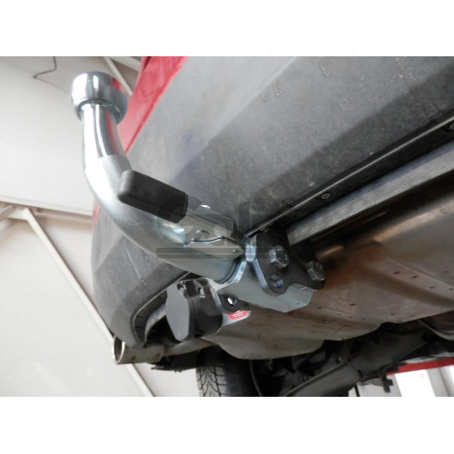 M132A GALIA Полностью оцинкованный фаркоп на Mazda 3 хетчбек 2014-2019. Тип шара: A. Невидимый вырез бампера. Нагрузки: 1800/90 кг, масса фаркопа 15,82 кг
