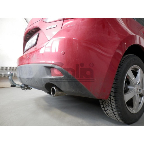 M132A GALIA Полностью оцинкованный фаркоп на Mazda 3 хетчбек 2014-2019. Тип шара: A. Невидимый вырез бампера. Нагрузки: 1800/90 кг, масса фаркопа 15,82 кг