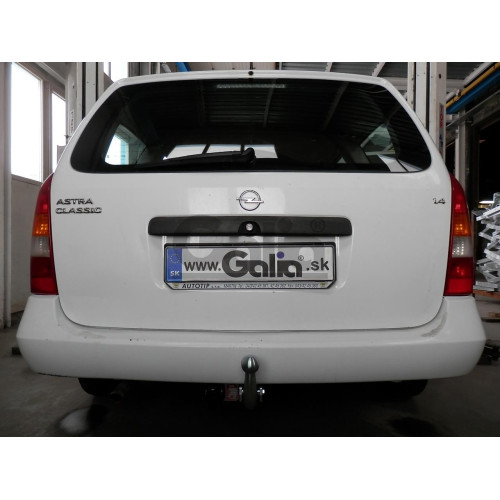 O009C GALIA Полностью оцинкованный фаркоп на Opel Astra G универсал 1998-2004. Тип шара: C (горизонтальный съемный). Установка без снятия и выреза бампера. Нагрузки: 1500/75 кг, масса фаркопа 18,17 кг