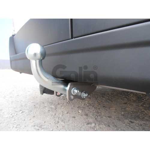 O060A GALIA Полностью оцинкованный фаркоп на Renault Master 2010-, Opel Movano B 2010-2021, Nissan NV400 2011-2021, Nissan Interstar 2022- фургон без ступеньки, передний привод, кроме двухскатных авто. Тип шара: A. Установка без снятия и выреза бампера. Н