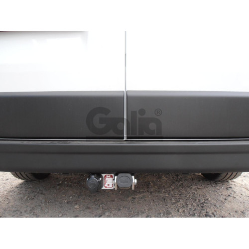 O060A GALIA Полностью оцинкованный фаркоп на Renault Master 2010-, Opel Movano B 2010-2021, Nissan NV400 2011-2021, Nissan Interstar 2022- фургон без ступеньки, передний привод, кроме двухскатных авто. Тип шара: A. Установка без снятия и выреза бампера. Н