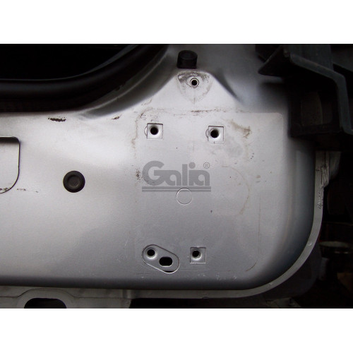P034C GALIA Полностью оцинкованный фаркоп на Peugeot 407 универсал 2004-2008. Тип шара: C (горизонтальный съемный). Без выреза бампера. Нагрузки: 1900/80 кг, масса фаркопа 19,86 кг
