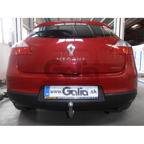 R087A GALIA Полностью оцинкованный фаркоп на Renault Megane III хетчбек 5 дверей 2008-2016, Renault Scenic III 2010-2016. Подрозетник убирается за бампер. Тип шара: A. Без выреза бампера. Нагрузки: 1300/75 кг, масса фаркопа 16,72 кг