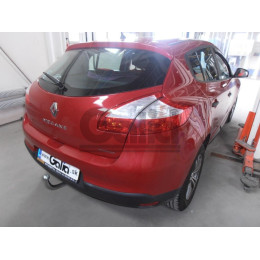 R087A GALIA Полностью оцинкованный фаркоп на Renault Megane III хетчбек 5 дверей 2008-2016, Renault Scenic III 2010-2016. Подрозетник убирается за бампер. Тип шара: A. Без в