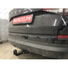 S-292 STEINHOF Фаркоп на Skoda Kodiaq 2WD/4WD, в т.ч. AdBlue 2016-2023. Требуется подрезка бампера. Тип шара: AV (вертикальное быстросъемное крепление шара на ключе). 