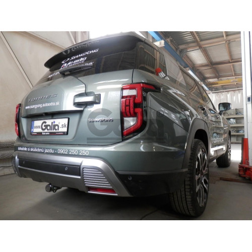 S145A GALIA Полностью оцинкованный фаркоп на KGM Torres 2023-, SsangYong Torres 2022-2023. Подрозетник убирается за бампер. Тип шара: A. Невидимый вырез бампера. Нагрузки: 2200/120 кг, масса фаркопа 17,7 кг
