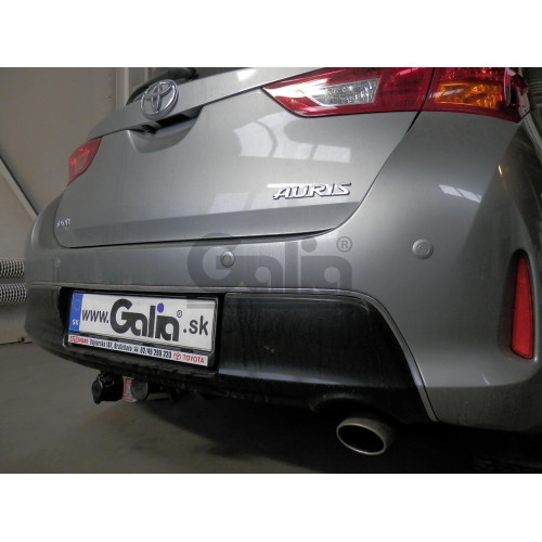 T056A GALIA Полностью оцинкованный фаркоп на Toyota Auris хетчбек 2007-2013, 2013-2018. Тип шара: A. Установка без снятия и выреза бампера. Нагрузки: 1600/75 кг, масса фаркопа 15,5 кг