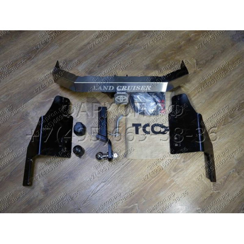 TCU00049N ТСС Фаркоп на Toyota Land Cruiser 200 2007-2021 с накладкой с надписью Land Cruiser без подрезки бампера. Тип шара: E (шаровый узел под американский квадрат с нержавеющим шаром). Нагрузки: 1500/100 кг
